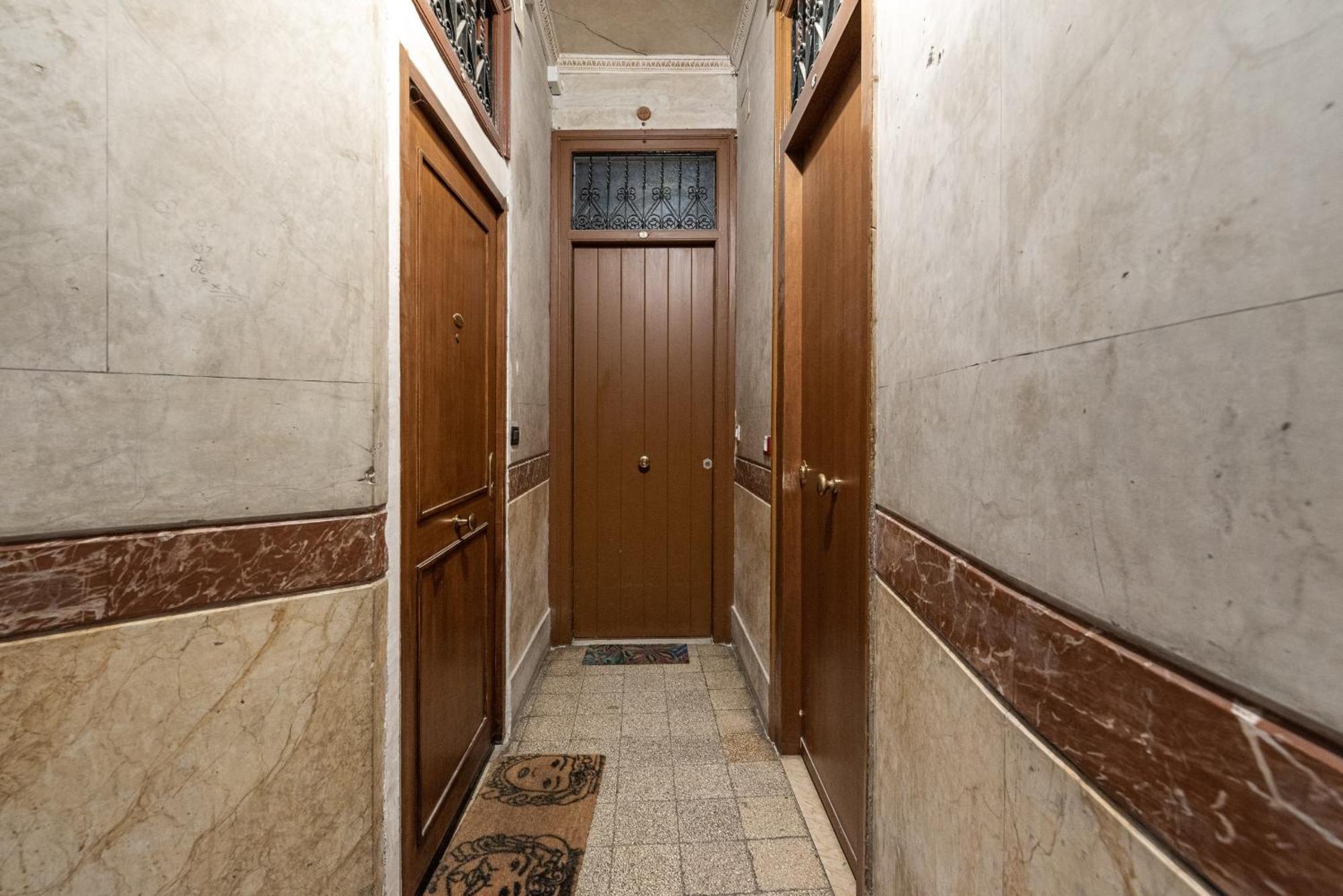 Apartment Il Cortile Degli Aragonesi By Wonderful Italy