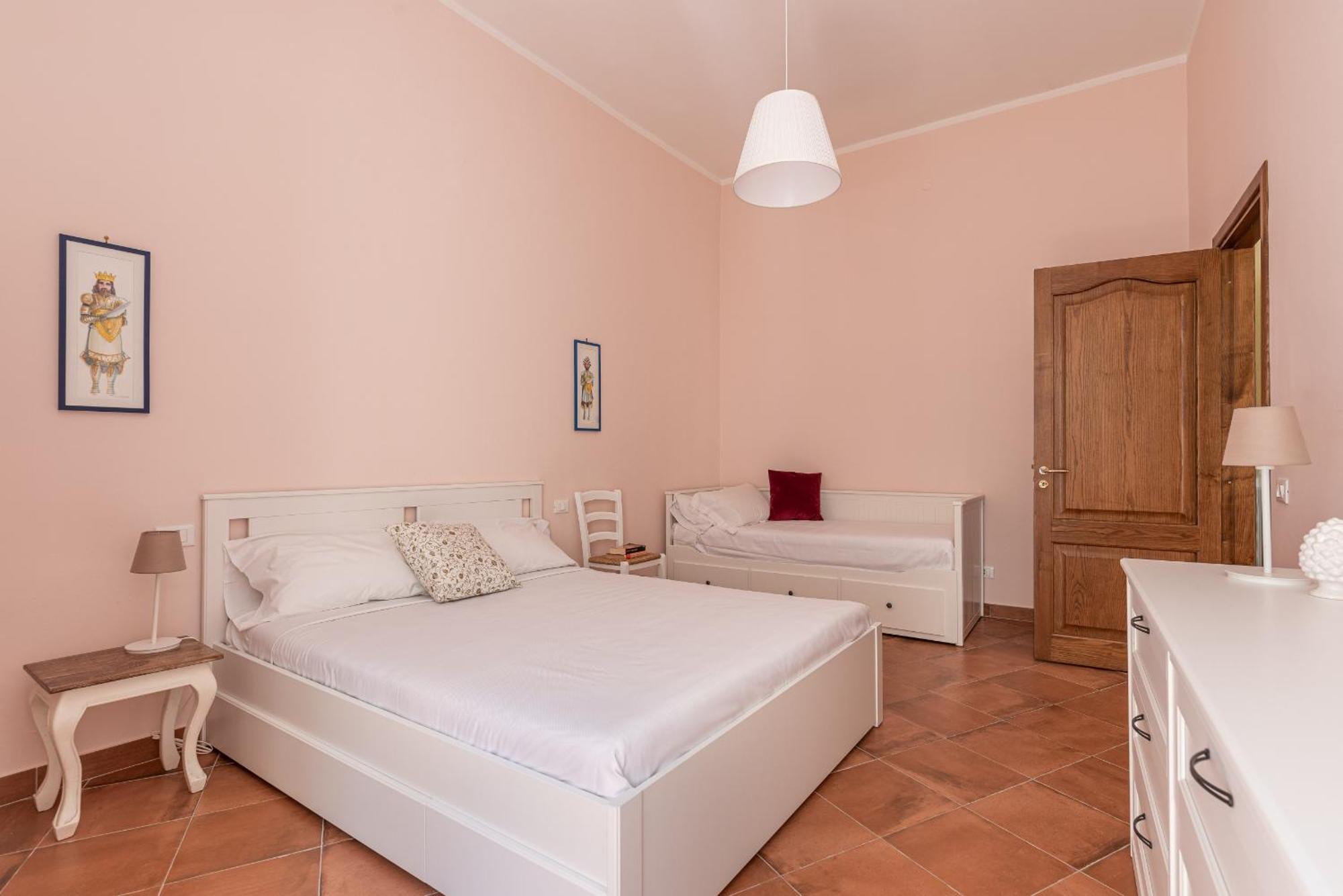 Il Cortile Degli Aragonesi By Wonderful Italy Apartment *